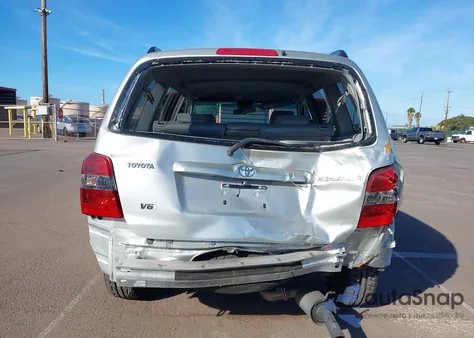 2005 Toyota Highlander V6 z USA, uszkodzony, nr VIN JTEDP21A250072045